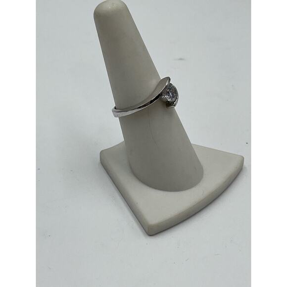 Sterling Silver 925 Rhodium Round Bezel CZ Solitaire Ring Sz 7.5 - Picture 2 of 13